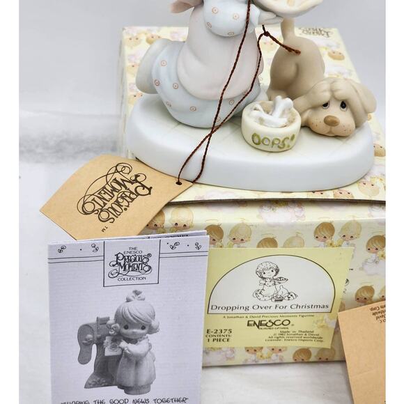 Precious Moments Figurine Dropping Over For Christmas Pie Dog E-2375 Box Tags - Picture 9 of 9